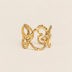 Bague Giulia – Bague ouverte dorée cœurs martelés ajustable