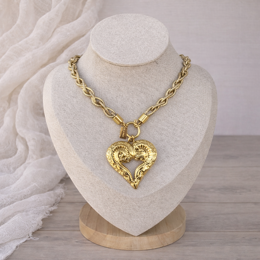 Collier Julia